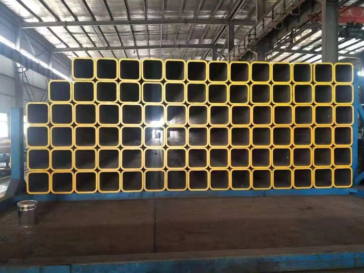 ASTM A501 TĒRAUDA dobās SEKCIJAS
