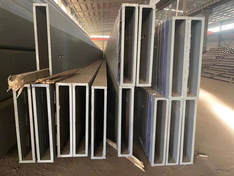 RIGHT CORNER HOLLOW SECTION RIGHT CORNER HOLLOW SECTION